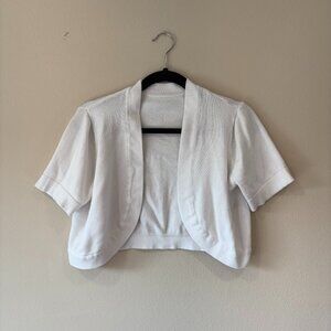 White crop cotton lightweight size small short sleeved sweater
